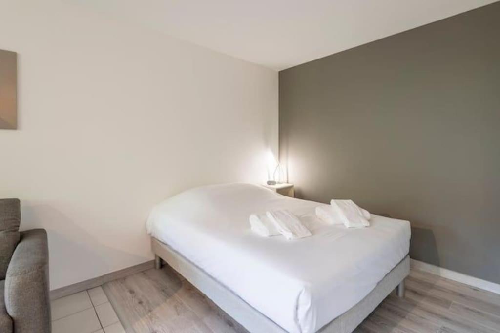 Appartement Joli Avec Balcon Proximite